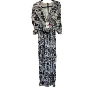 NWT L'ATISTE Medium Black and White Jumpsuit with Kimono Sleeves